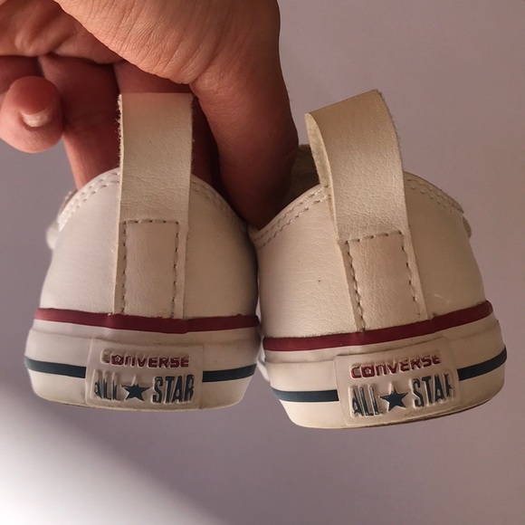 Converse faux leather strap shoes// size 5 - Picture 5 of 5